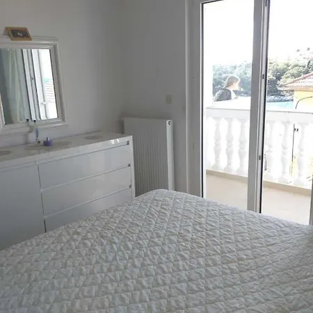 Apartment In Tribunj With Sea View, Balcony, Air Conditioning, W-Lan 5035-2 Tribunj (Sibenik-Knin)