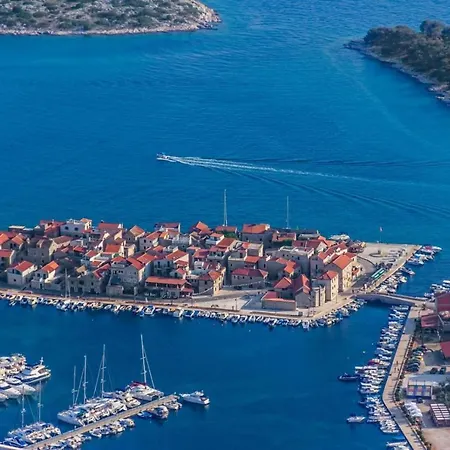 Apartment In Tribunj With Sea View, Balcony, Air Conditioning, W-Lan 5035-2 Tribunj (Sibenik-Knin)